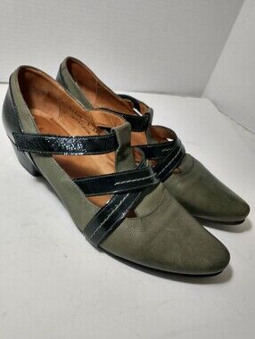 Fidji Green Leather Strappy Women's Heels With Black Patent, Euro Size 40‎